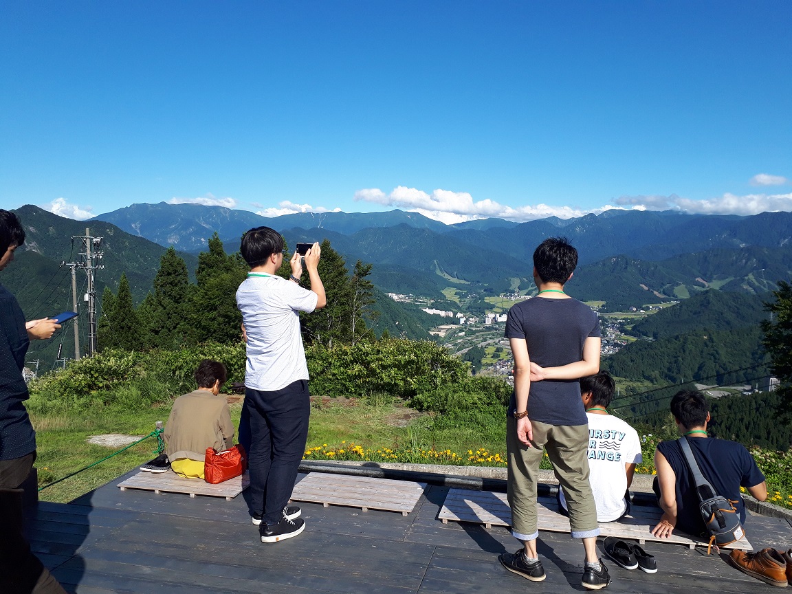 We attended the 14th Solid State Seminar @ Niigata Prefecture (Yuzawa). Participants were Professor Matsumoto, Fujisaki (D3), Furukawa (M2) and Yoshimori (B4).